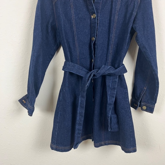 Petal & Pup Denim Button Front Tie Mini Dress Size Small - Picture 3 of 6